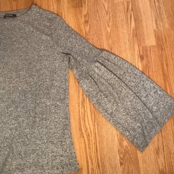 ZARA Bell Sleeve Soft Knit Sweater in Heathered Marled Gray Size S - Picture 9 of 12